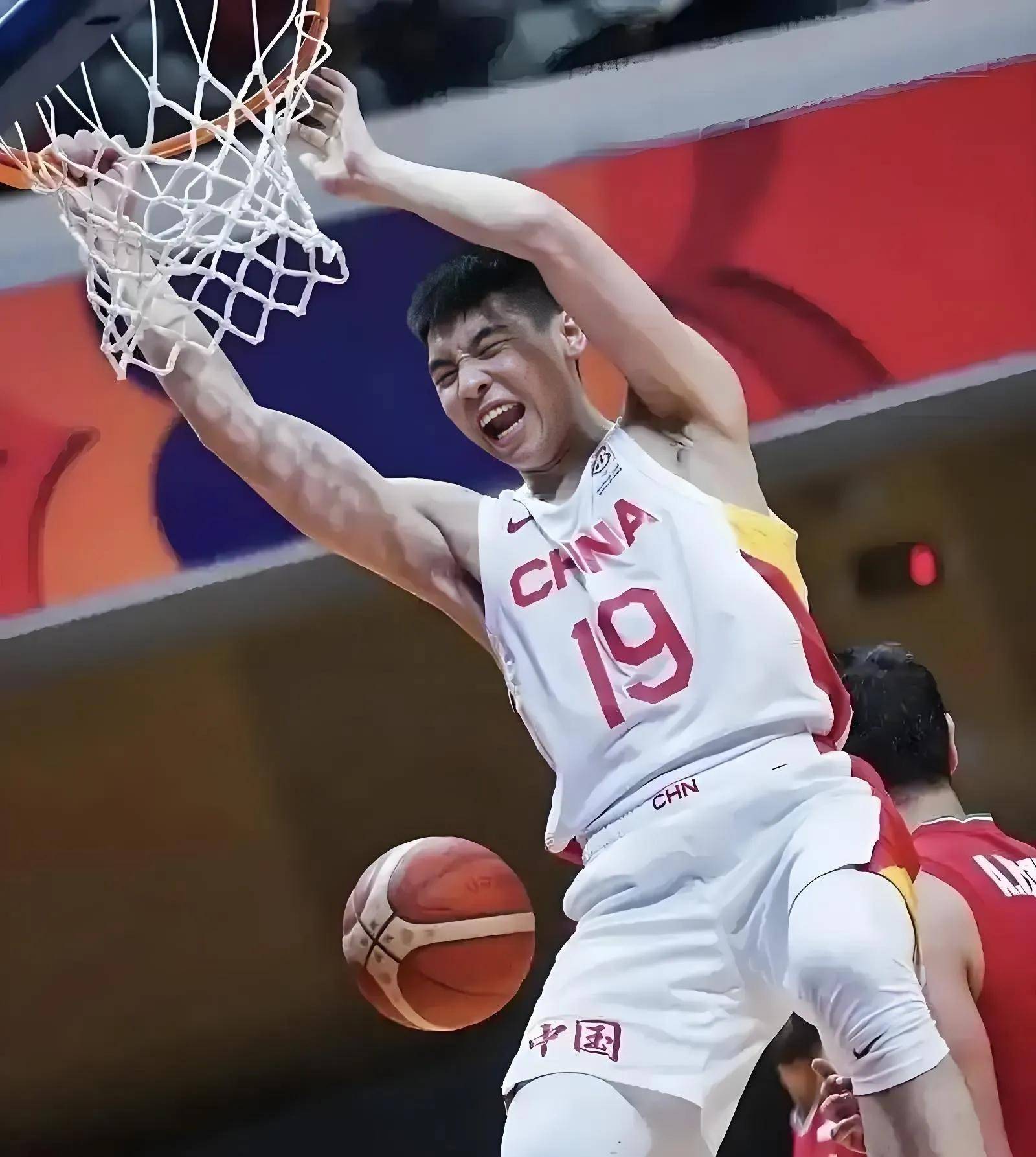 包含浙江稠州训练开放日，冲刺阶段更衣室发声引欢呼，NBA常规赛在即，赛程密集仍需轮换的词条-爱游戏app下载